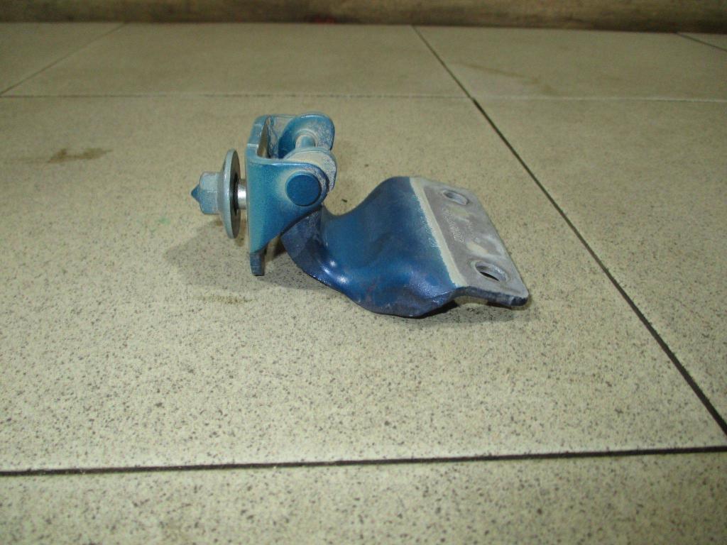 Петля двери багажника, 500 рублей, Пермь