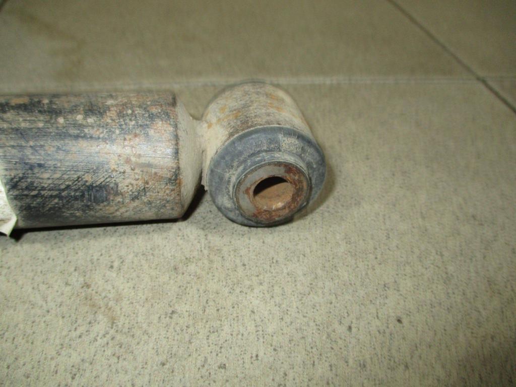 Амортизатор задний, 1000 рублей, Пермь