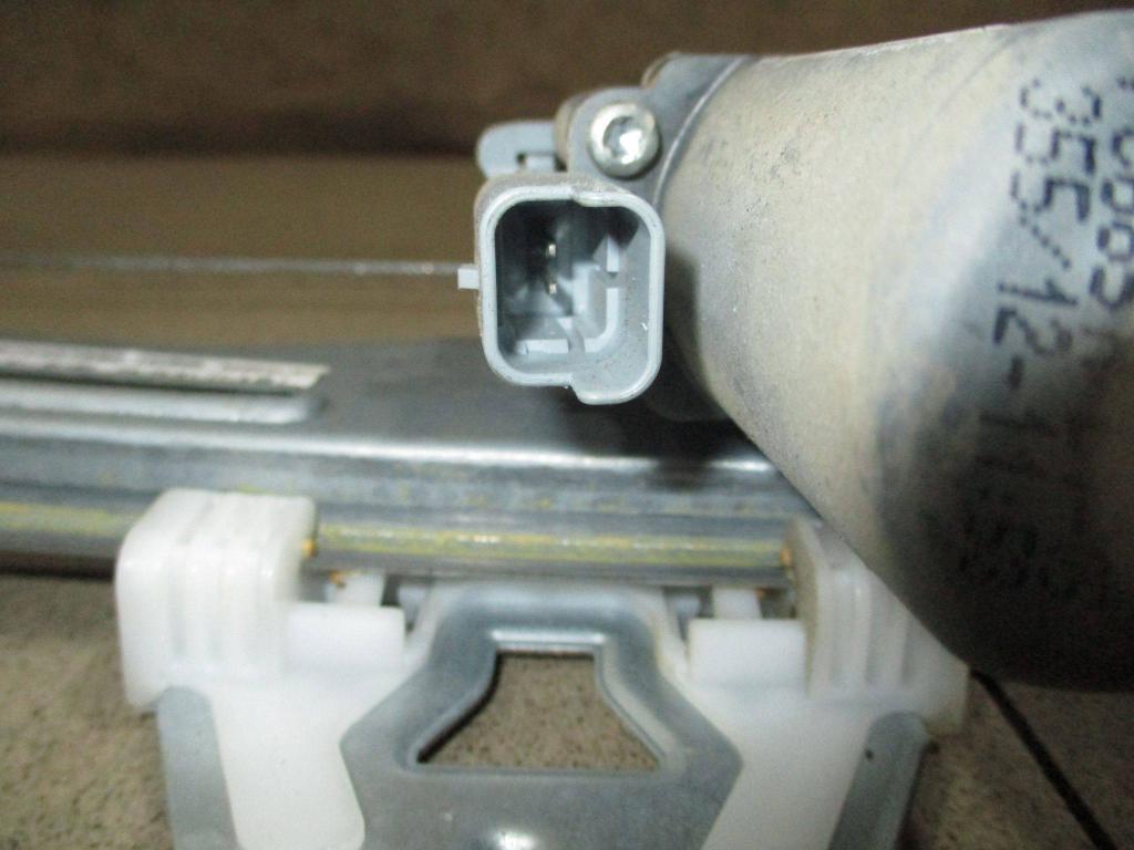 Стеклоподъемник задний левый, 2000 рублей, Пермь