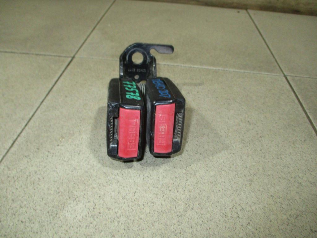 Ответная часть ремня безопасности, 500 рублей, Пермь