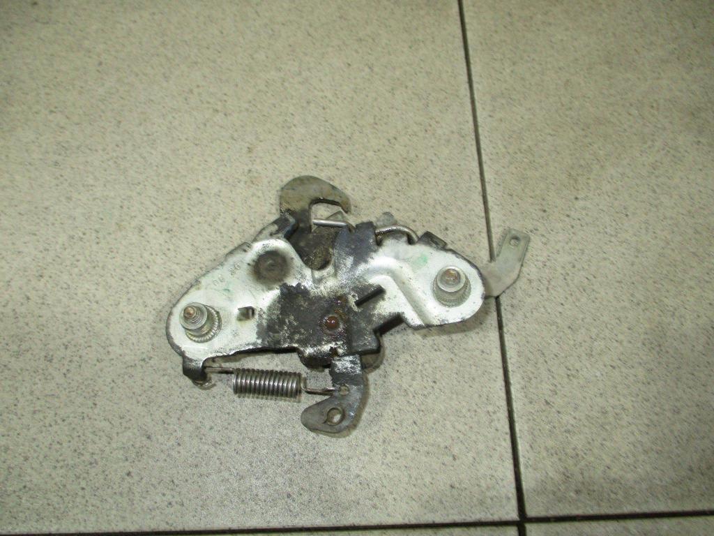 Замок капота, 800 рублей, Пермь