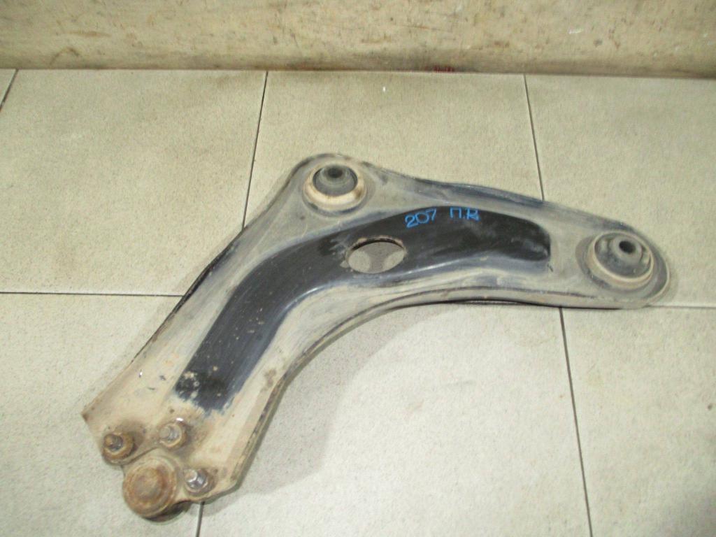 Рычаг передний правый, 1500 рублей, Пермь