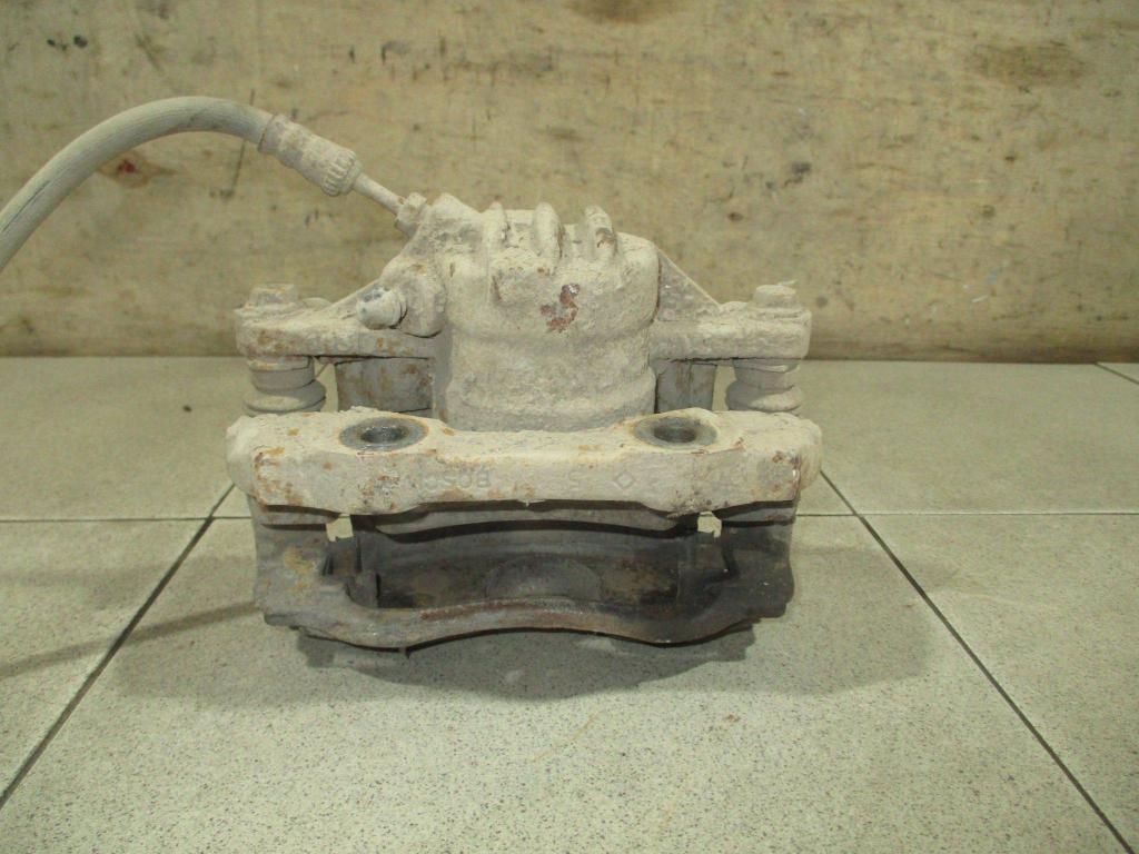 Суппорт передний левый, 1000 рублей, Пермь