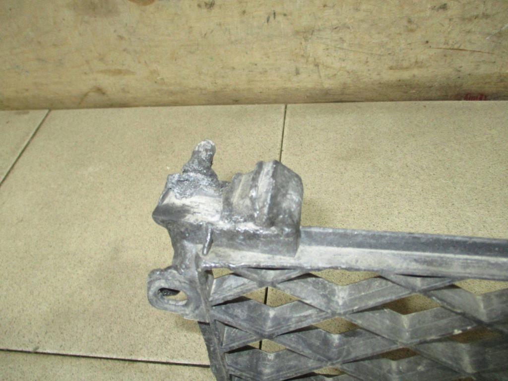 Решетка в бампер центральная, 1500 рублей, Пермь