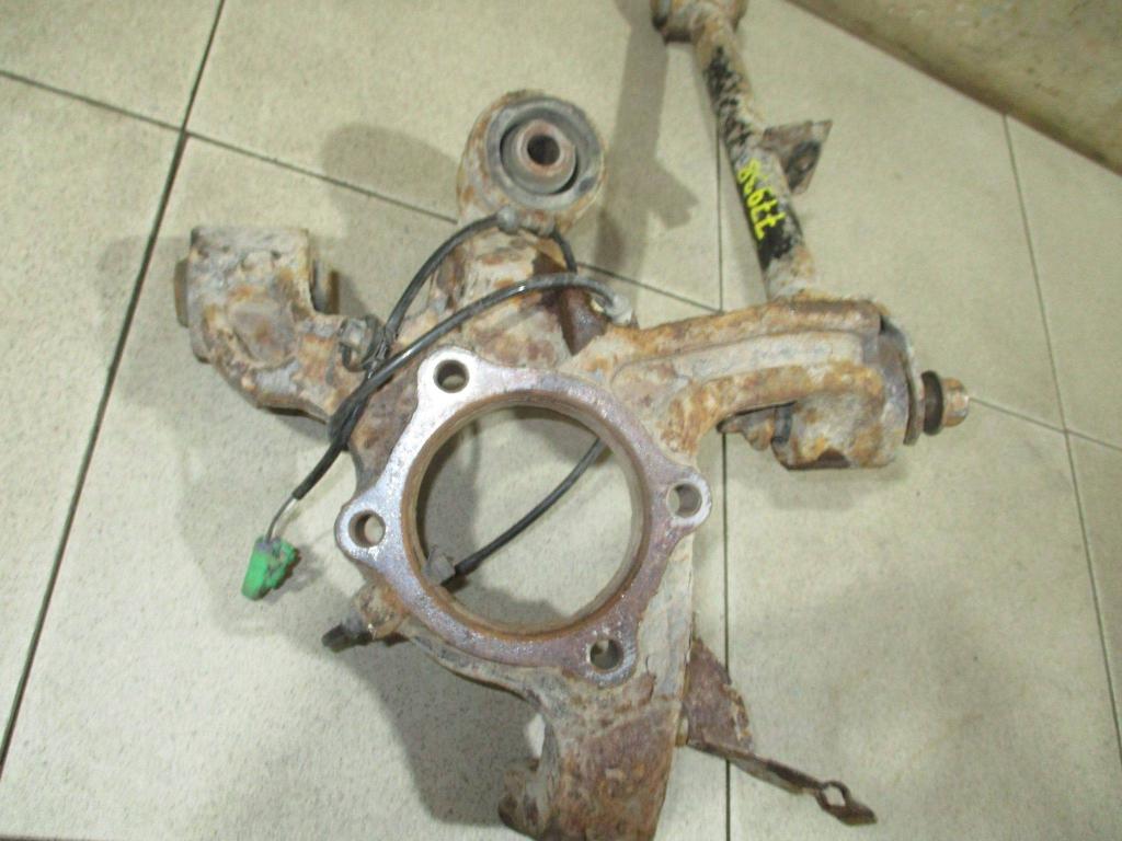 Кулак поворотный задний левый, 2000 рублей, Пермь