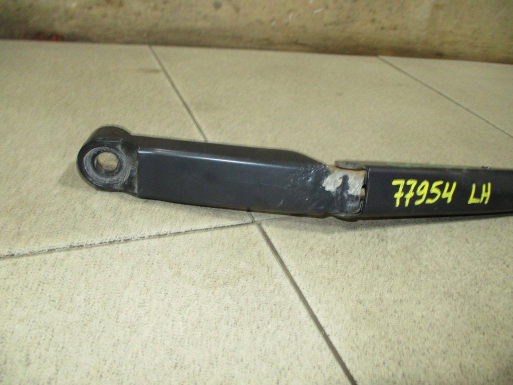 Поводок стеклоочистителя передний левый, 2500 рублей, Пермь