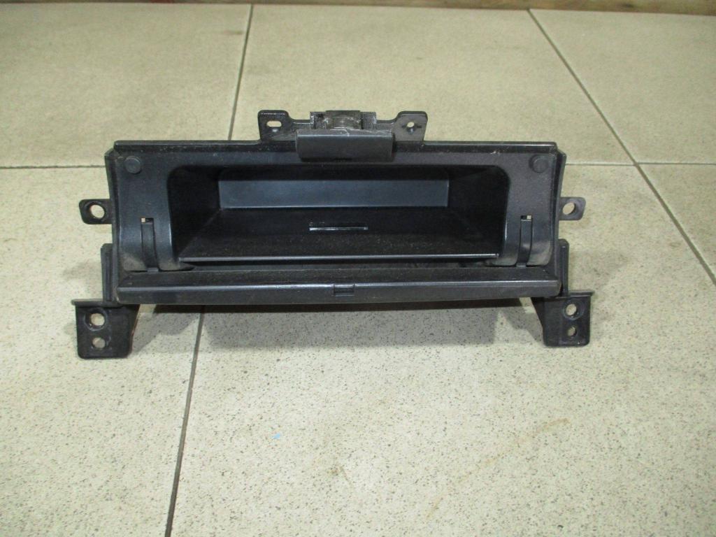 Ящик передней консоли, 500 рублей, Пермь