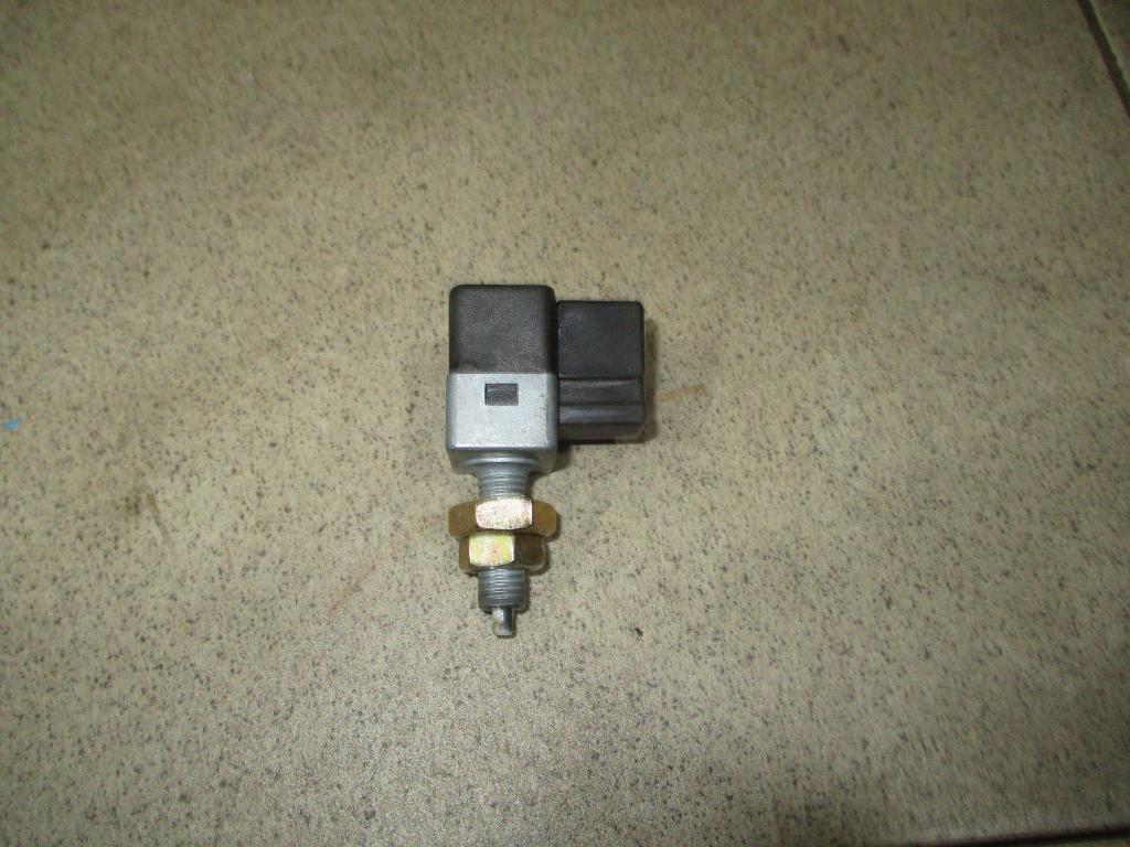 Датчик включения стопсигнала, 500 рублей, Пермь