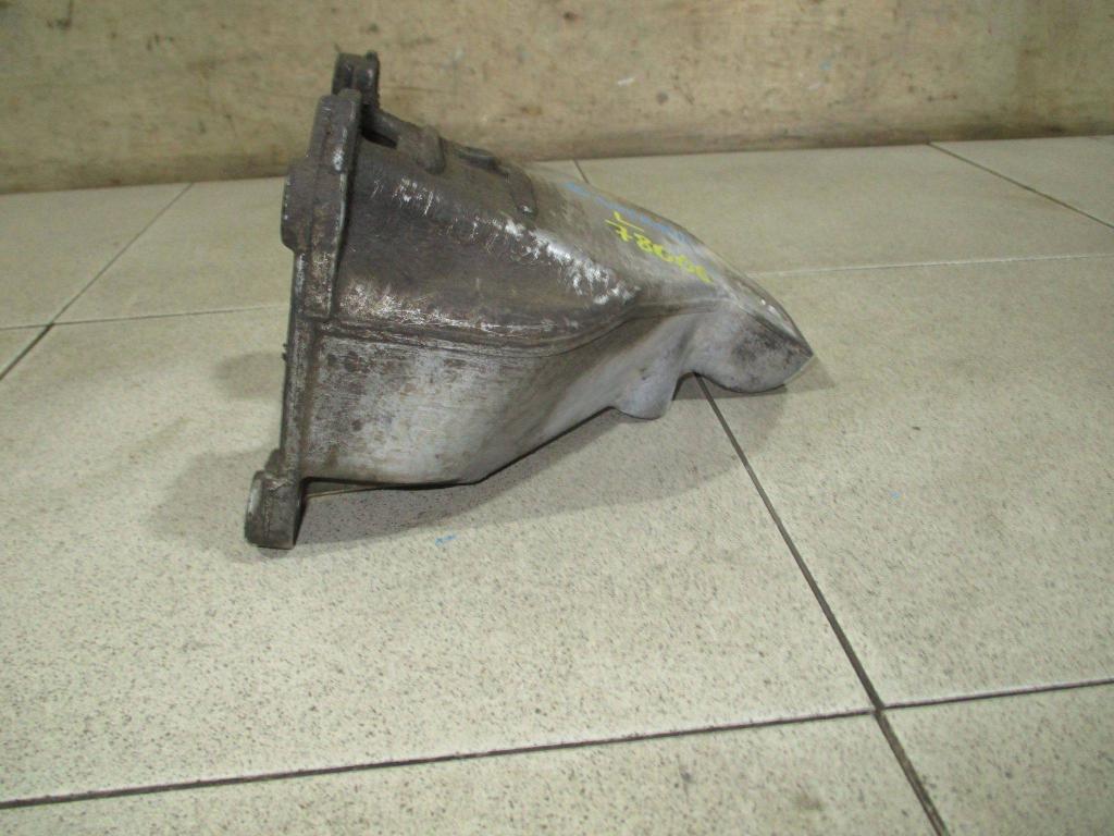 Кронштейн двигателя левый, 500 рублей, Пермь