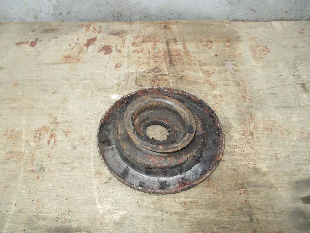 Опора передней пружины верхняя, 1000 рублей, Пермь