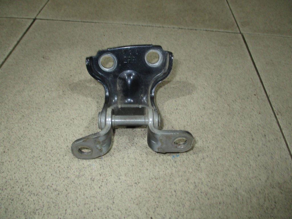 Петля двери задней правой верхняя, 500 рублей, Пермь