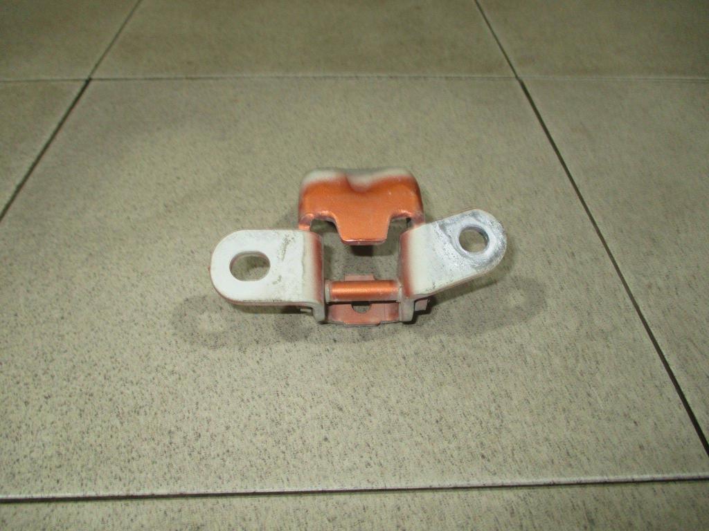 Петля двери передней правой верхняя, 500 рублей, Пермь