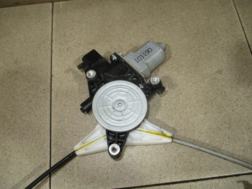 Стеклоподъемник задний правый, 1000 рублей, Пермь