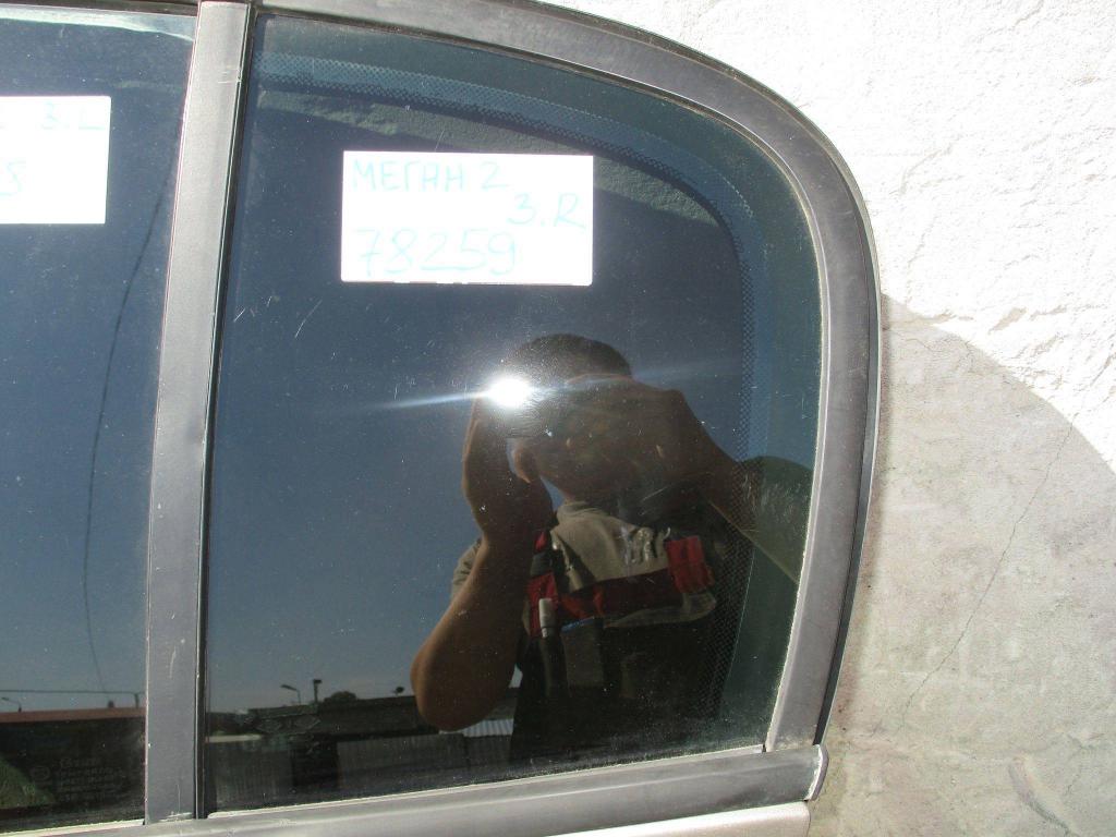 Стекло двери задней левой форточка, 500 рублей, Пермь