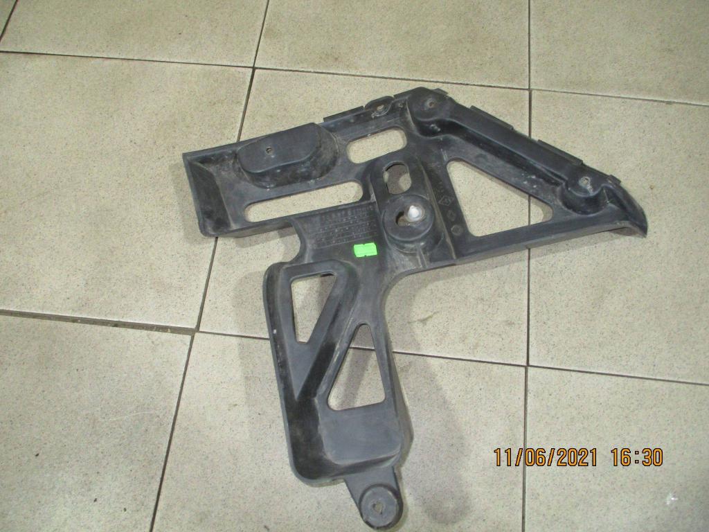 Кронштейн заднего бампера левый, 1000 рублей, Пермь