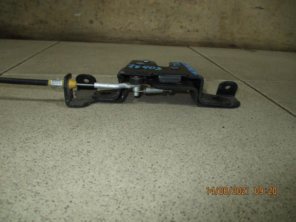 Замок спинки сиденья, 500 рублей, Пермь