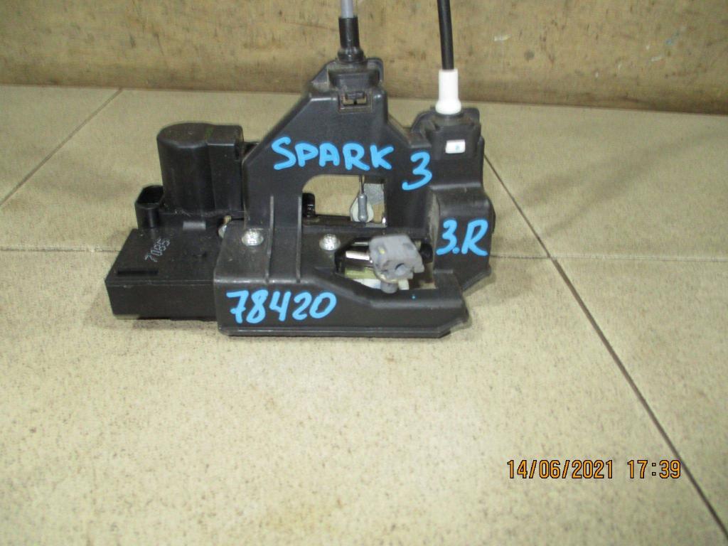 Замок двери задней правой, 1000 рублей, Пермь