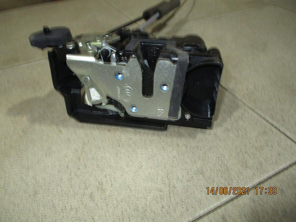 Замок двери задней правой, 1000 рублей, Пермь