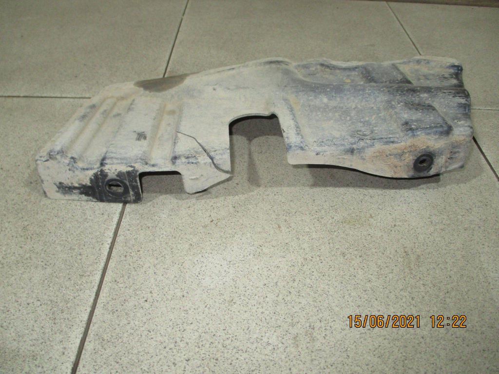 Пыльник двигателя боковой правый, 500 рублей, Пермь