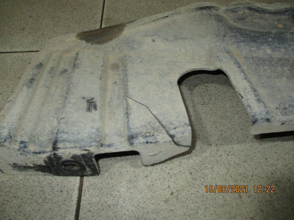 Пыльник двигателя боковой правый, 500 рублей, Пермь