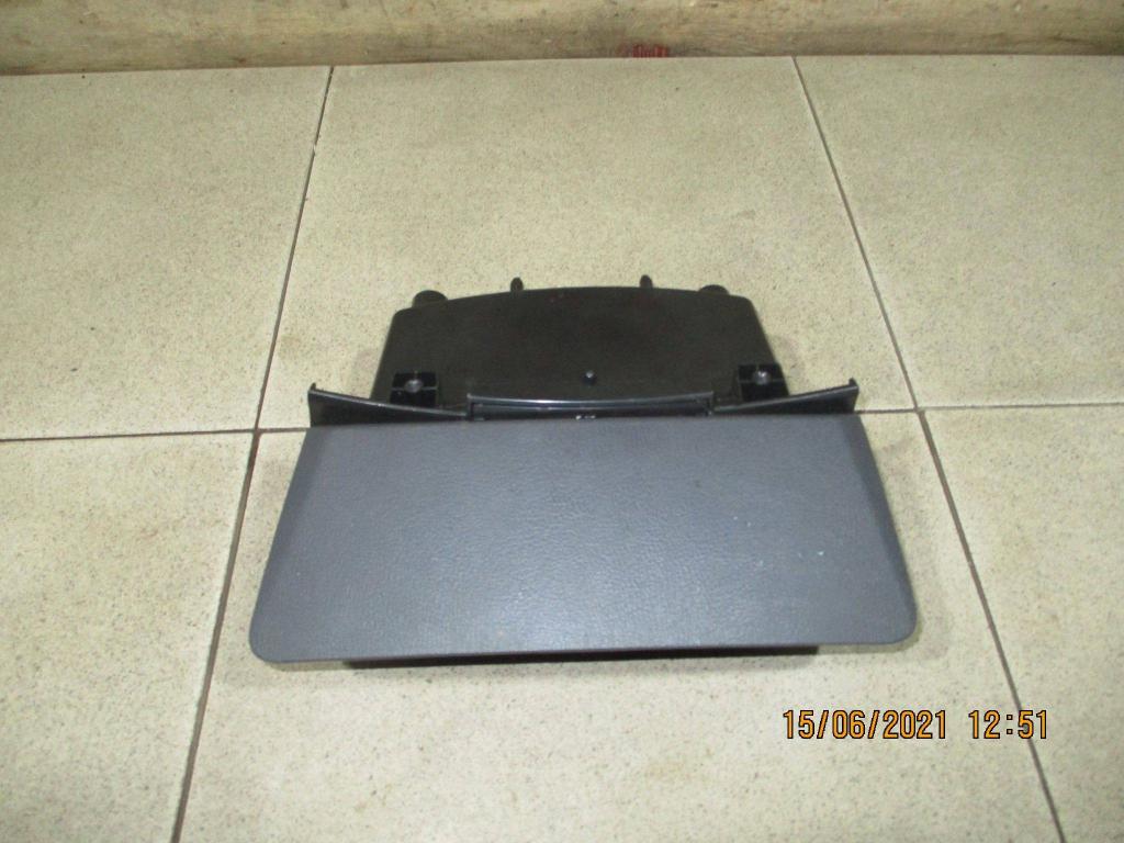 Ящик передней консоли, 500 рублей, Пермь