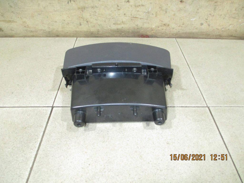 Ящик передней консоли, 500 рублей, Пермь