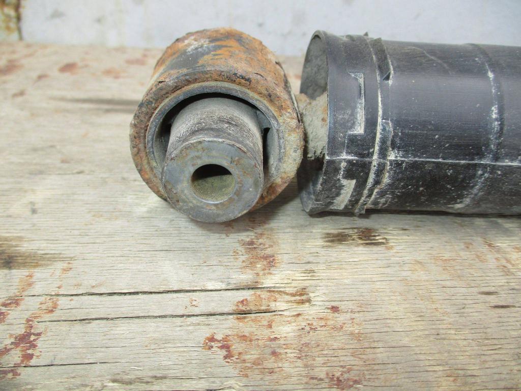 Амортизатор задний, 1000 рублей, Пермь