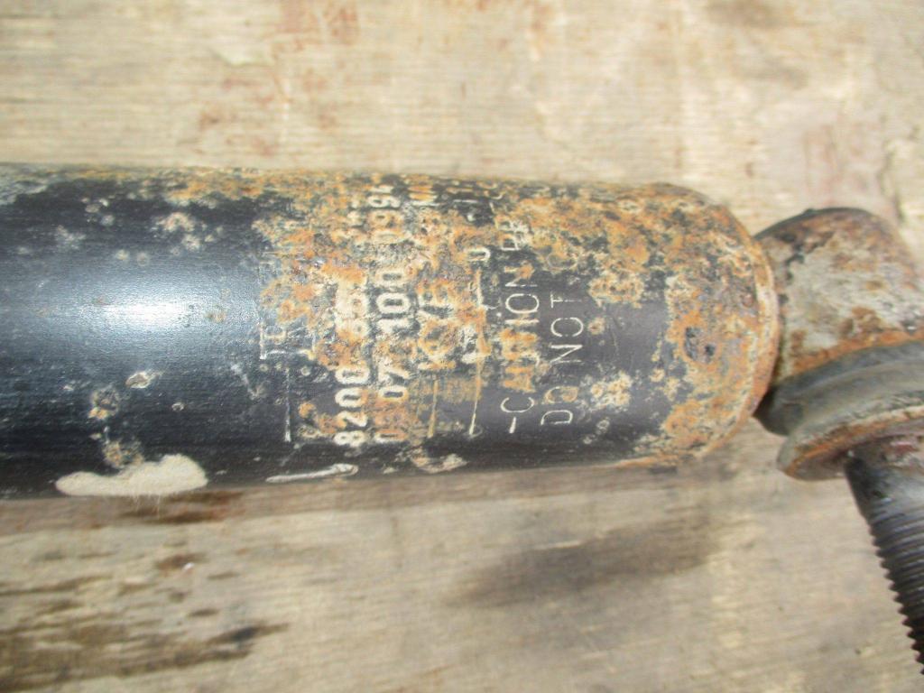 Амортизатор задний, 1000 рублей, Пермь