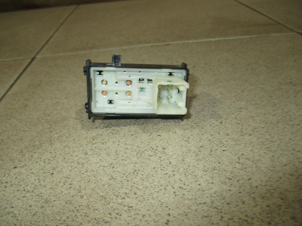 Кнопка стеклоподъемника, 550 рублей, Пермь