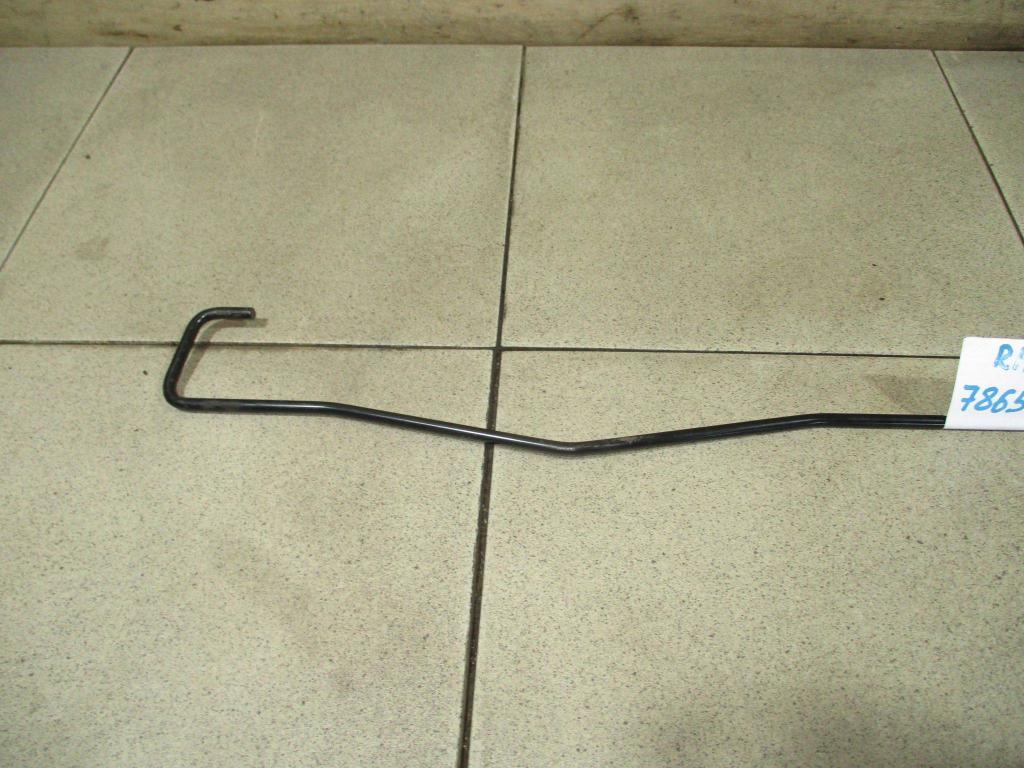 Торсион багажника, 500 рублей, Пермь