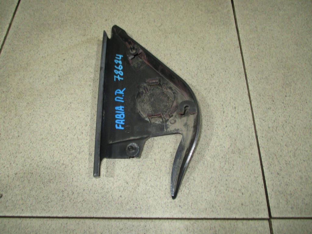 Крышка зеркала внутренняя правая, 500 рублей, Пермь