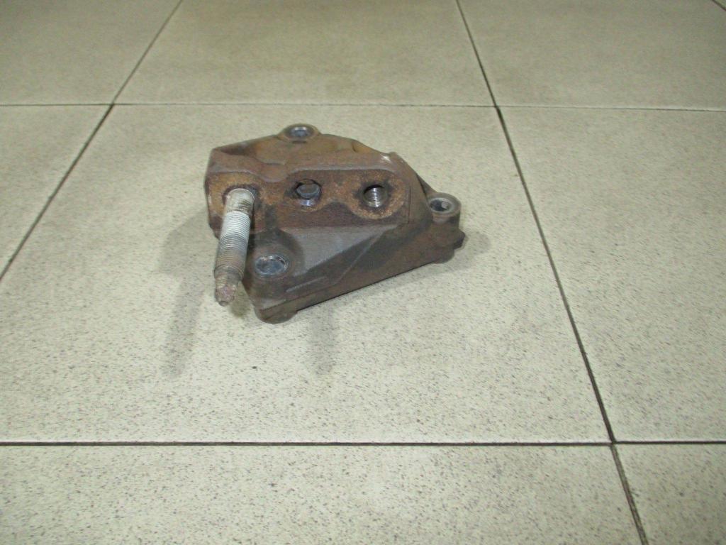 Кронштейн двигателя правый, 700 рублей, Пермь