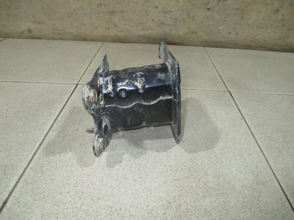 Кронштейн усилителя заднего бампера правый, 2500 рублей, Пермь