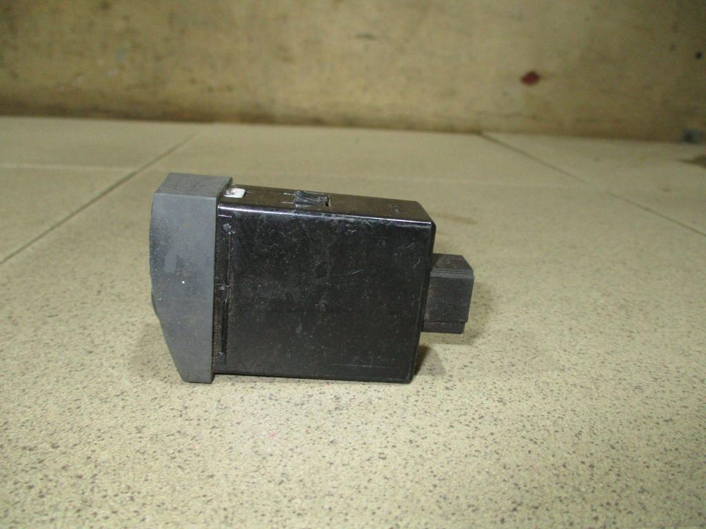 Кнопка корректора фар, 500 рублей, Пермь