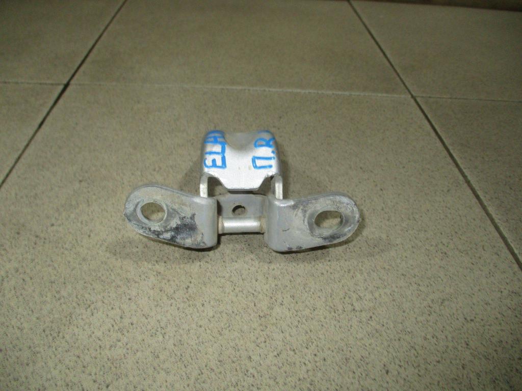 Петля двери передней правой нижняя, 500 рублей, Пермь