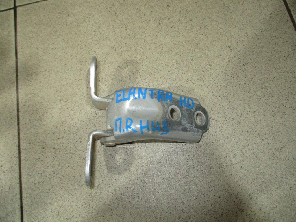 Петля двери передней правой нижняя, 500 рублей, Пермь