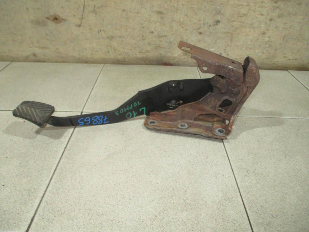 Педаль тормоза, 500 рублей, Пермь