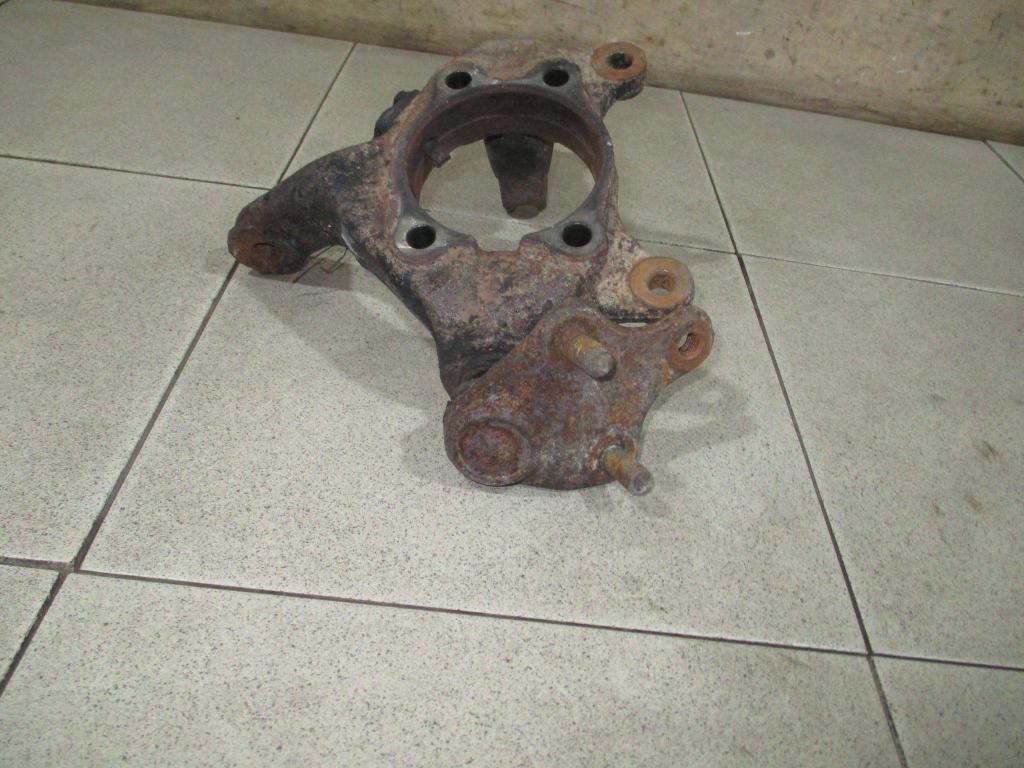 Кулак поворотный передний правый, 2500 рублей, Пермь