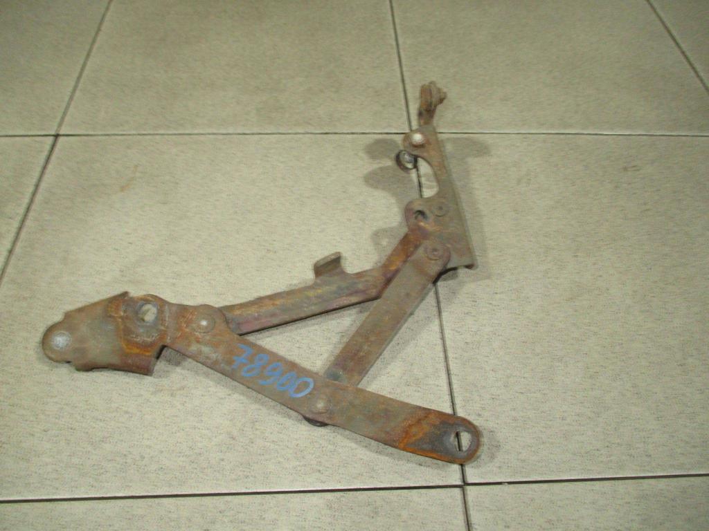 Петля крышки багажника, 1100 рублей, Пермь