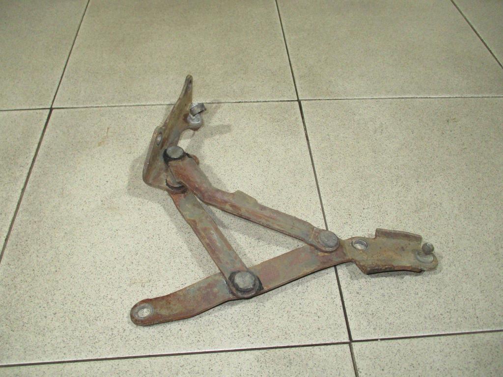 Петля крышки багажника, 1100 рублей, Пермь