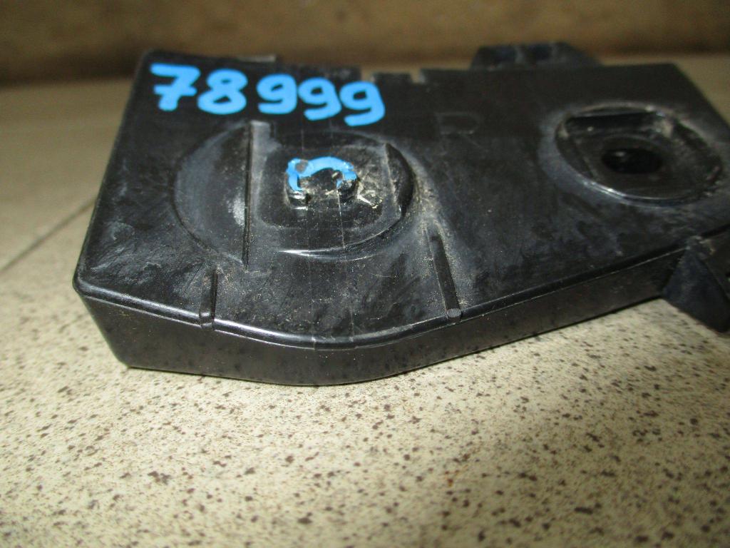 Кронштейн заднего бампера правый, 500 рублей, Пермь