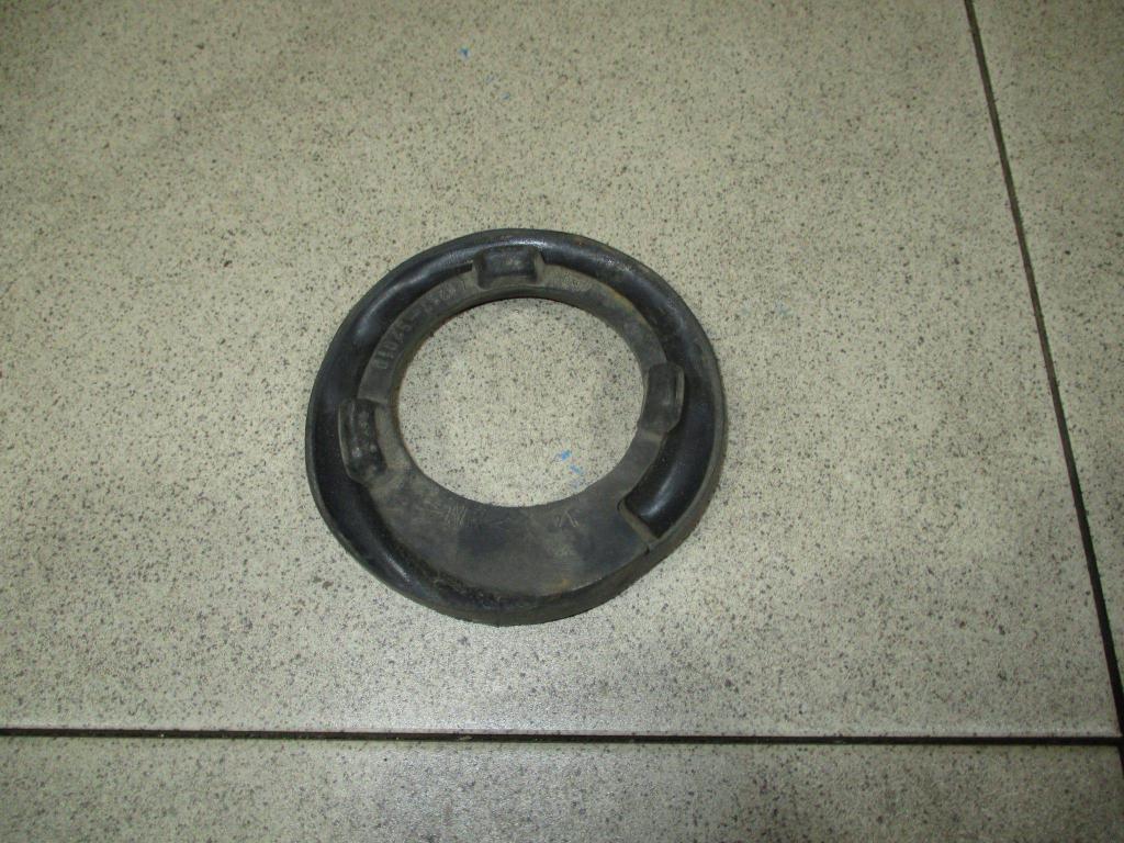 Опора задней пружины нижняя, 500 рублей, Пермь