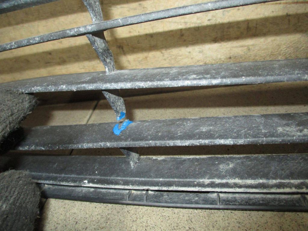 Решетка в бампер центральная, 1000 рублей, Пермь