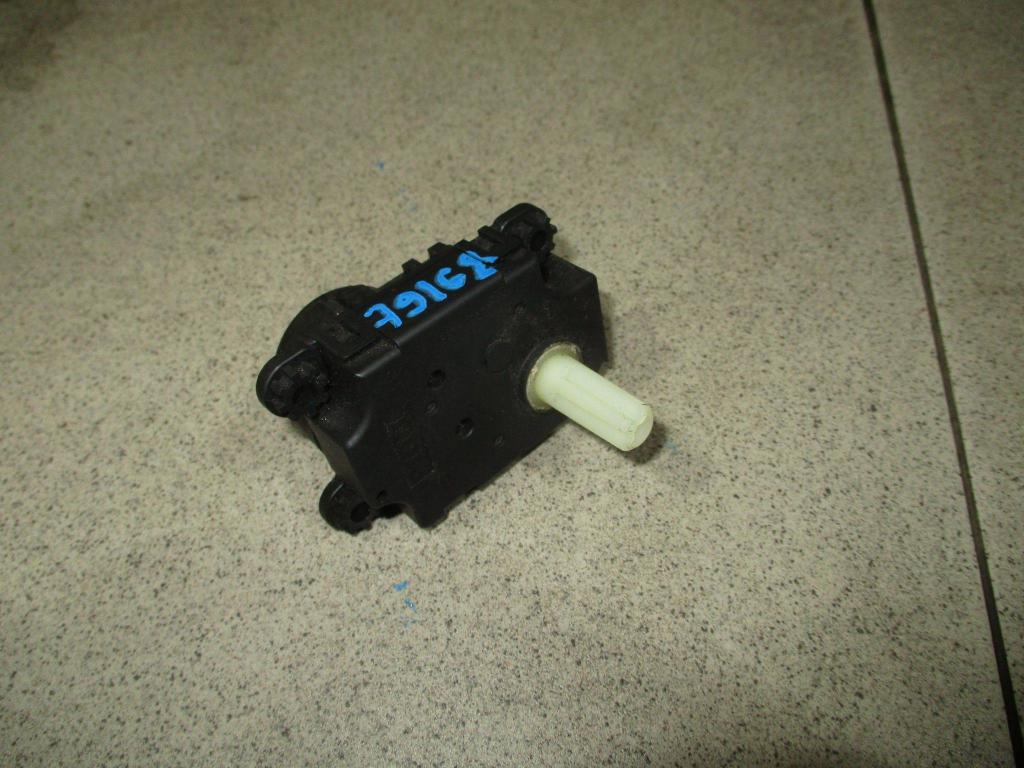 Моторчик заслонки печки, 500 рублей, Пермь