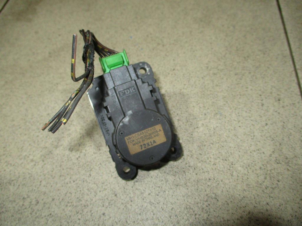 Моторчик заслонки печки, 500 рублей, Пермь