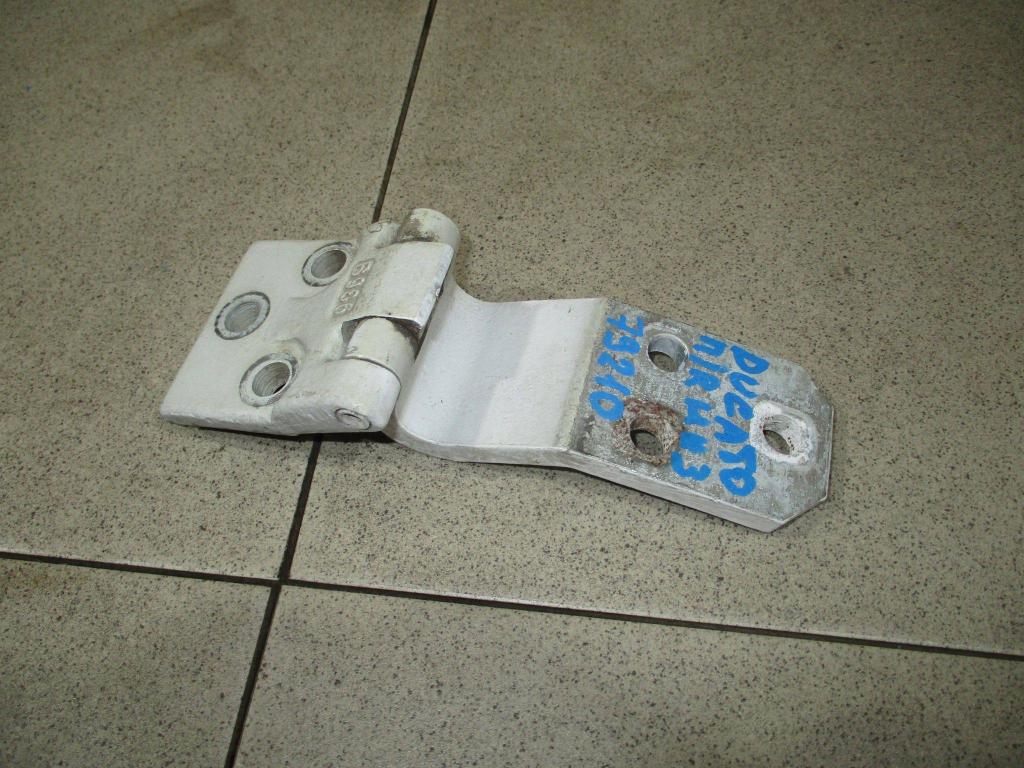 Петля двери передней, 2000 рублей, Пермь