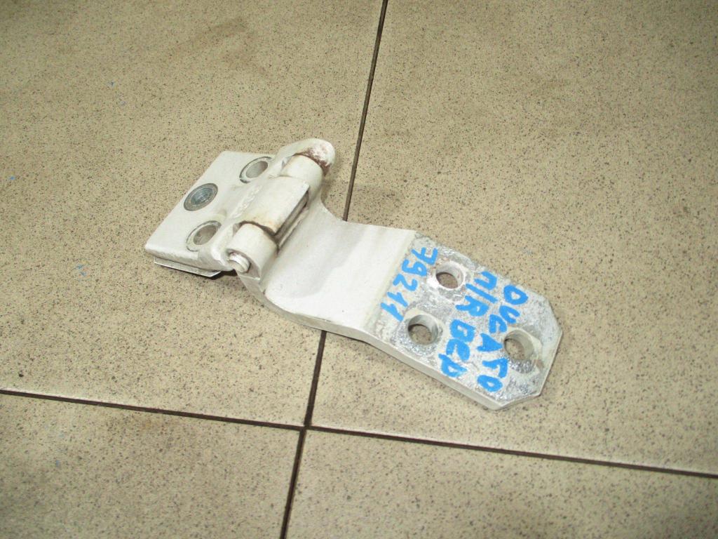 Петля двери передней, 2000 рублей, Пермь