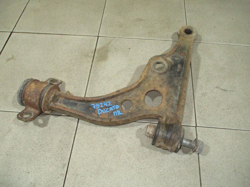 Рычаг передний левый, 2000 рублей, Пермь