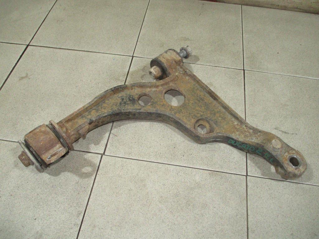 Рычаг передний левый, 2000 рублей, Пермь