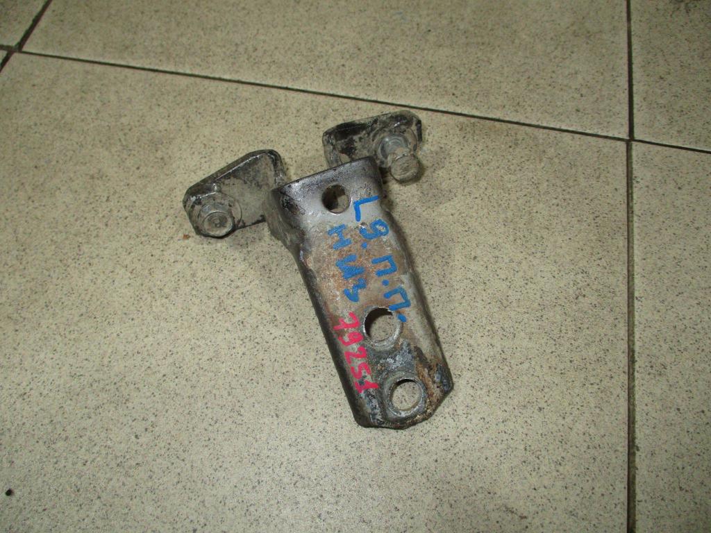 Петля двери передней, 550 рублей, Пермь